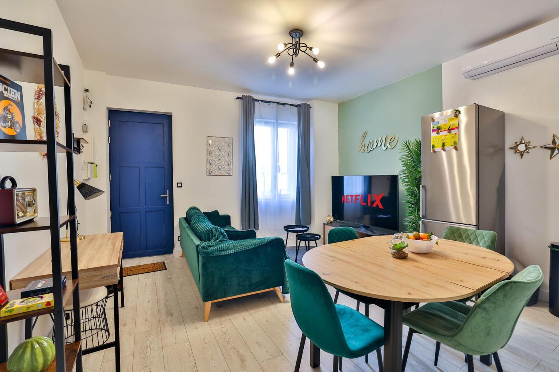 Le Lucien Eco-Appart'Hotel - Angouleme - Centre - Wifi - Parking Prive - Classe 4 Etoiles Luaran gambar